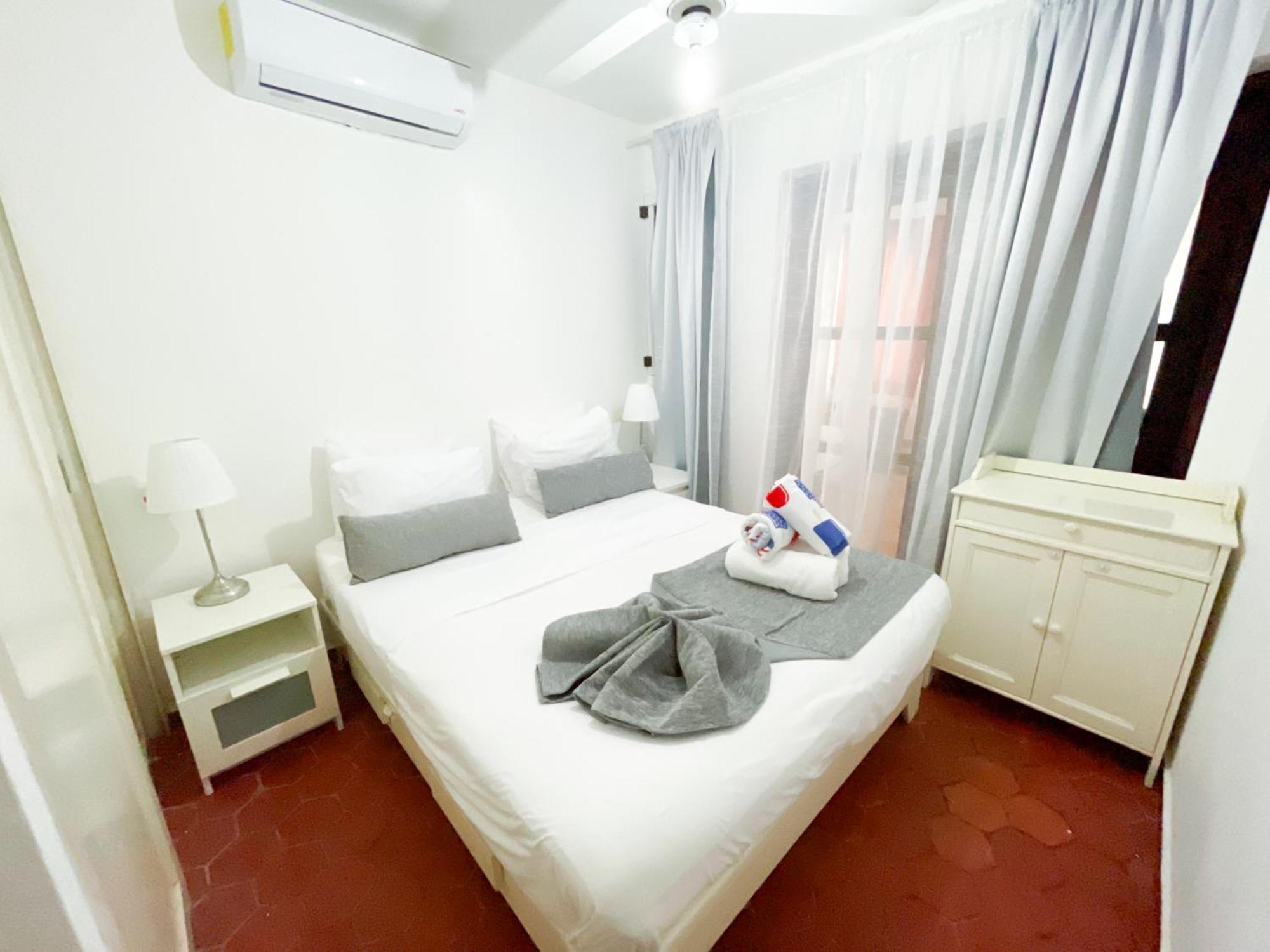 Hotel Casa Del Sol Wifi Bbq Parking Corales Club &