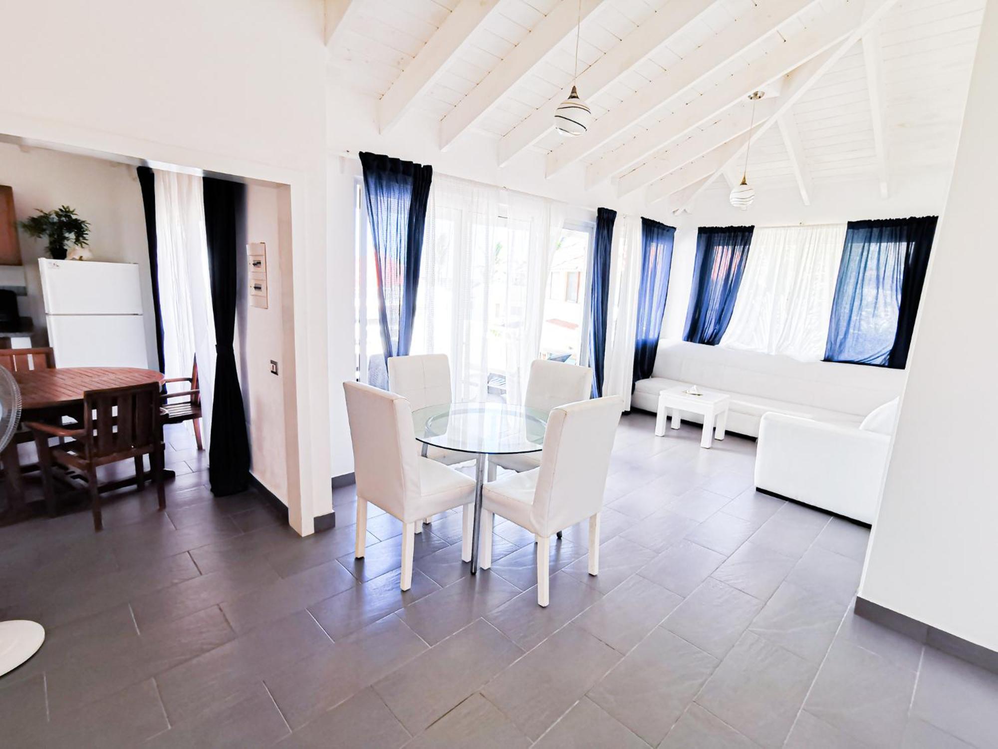 Hotel Casa Del Sol Wifi Bbq Parking Corales Club &